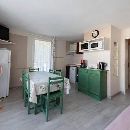 T2 Avec Piscine Et Parking, 700m Plage, 4-6 Pers. - Fr-1-803-93 Apartamento *