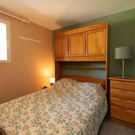 T2 Avec Piscine Et Parking, 700m Plage, 4-6 Pers. - Fr-1-803-93